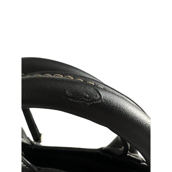 London fog Belmont satchel in black - Picture 9 of 10